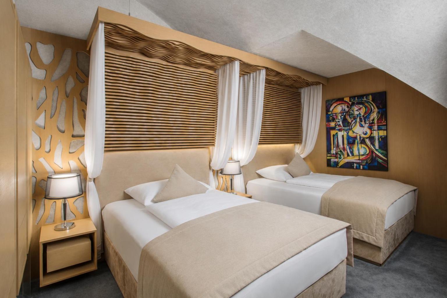 Luxe Panorama Appartement met Bad en Toegang tot Water & Sauna World